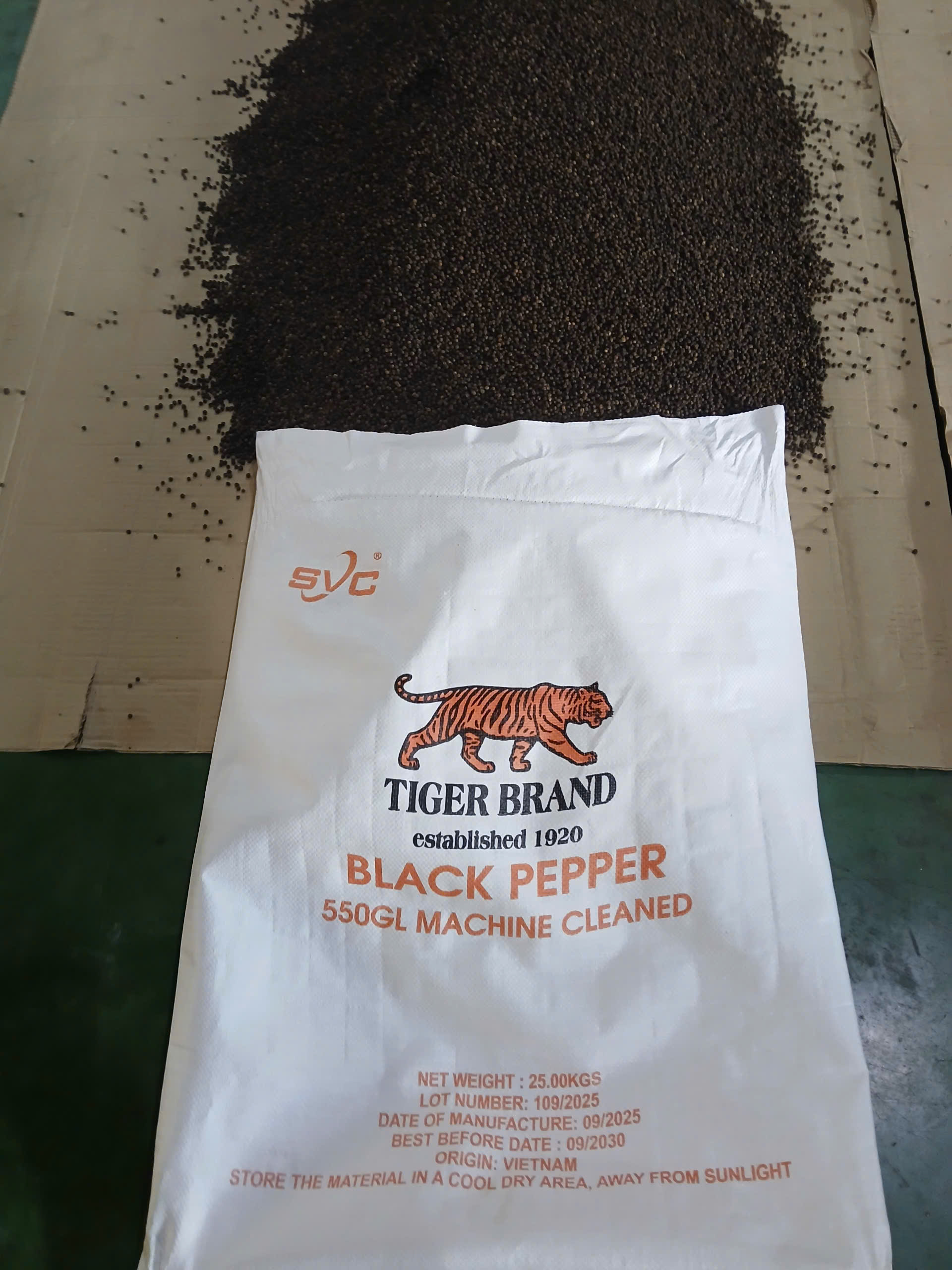 SVC Black Pepper 38