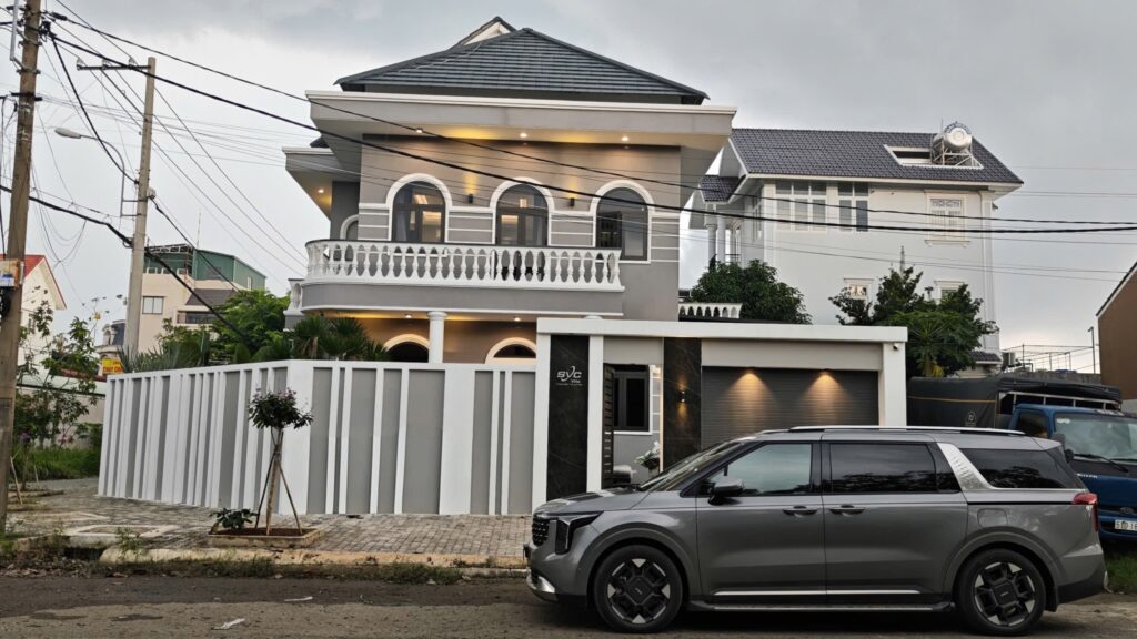 SVC Group 18 SVC Villa exterior