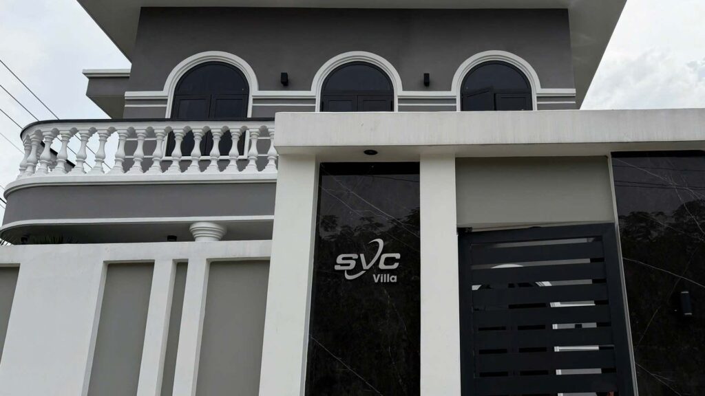 SVC Group 21 SVC Villa entrance