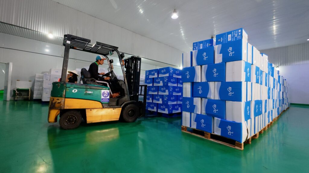 SVC Group 45 Forklift handling